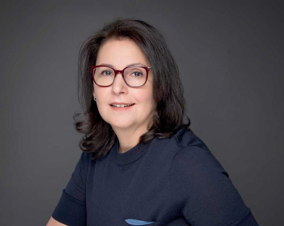Dr Zeina